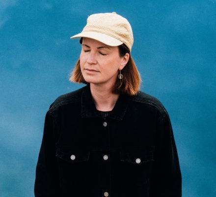 Anna Roemer with Strings