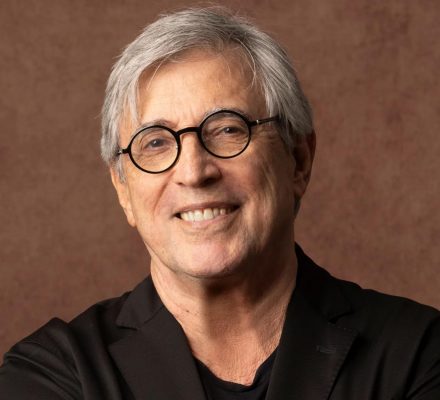 4/7: DR Big Band, Ivan Lins & New York Voices (INT)